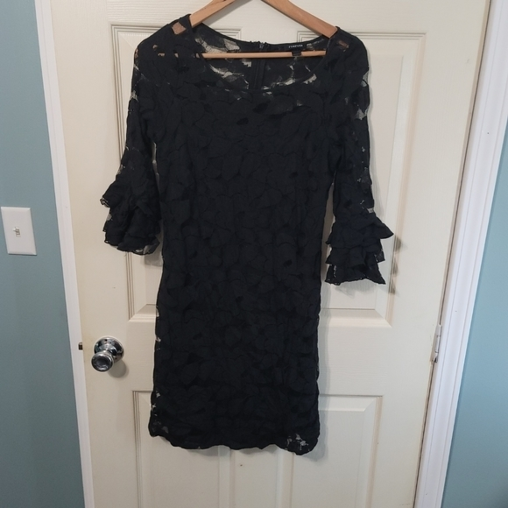 Forever Black Lace Flutter 1/2 Sleeve Mini Dress Women's S/M Good Condition